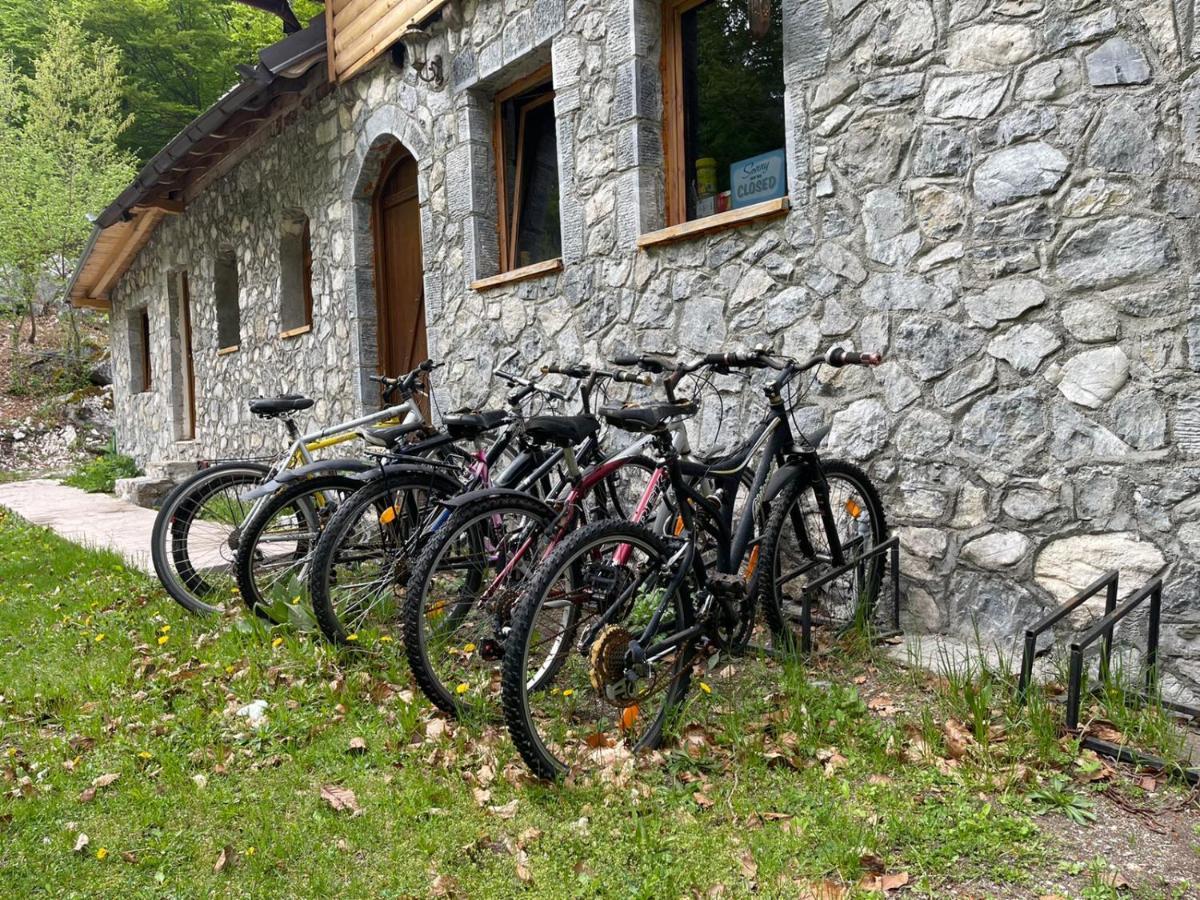 Bujtine-Restorant Rilindja Valbone Hotel Екстериор снимка